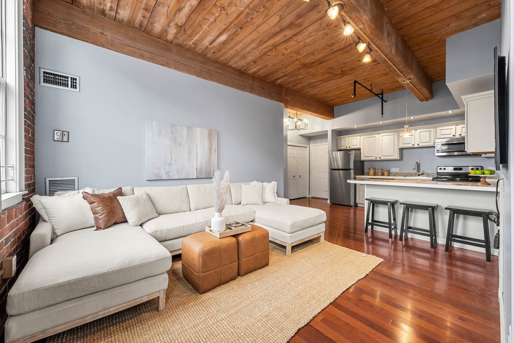 21 Wingate Unit 402, Haverhill, MA 01810