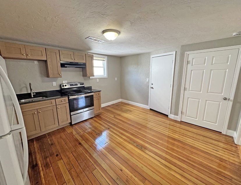 122 Foster Street, Peabody, MA 01960 - Image 5