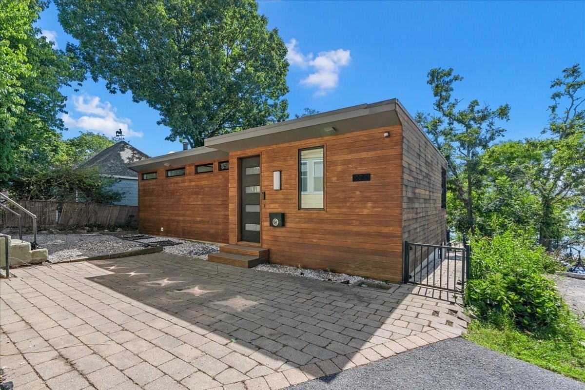 201 Savin Hill Avenue, Dorchester, Boston, MA 02125