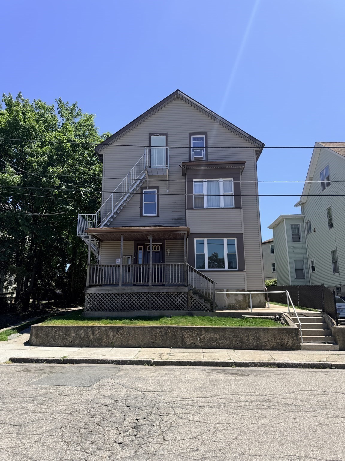 48 Tuttle St, Fall River, MA 02724 - Image 1