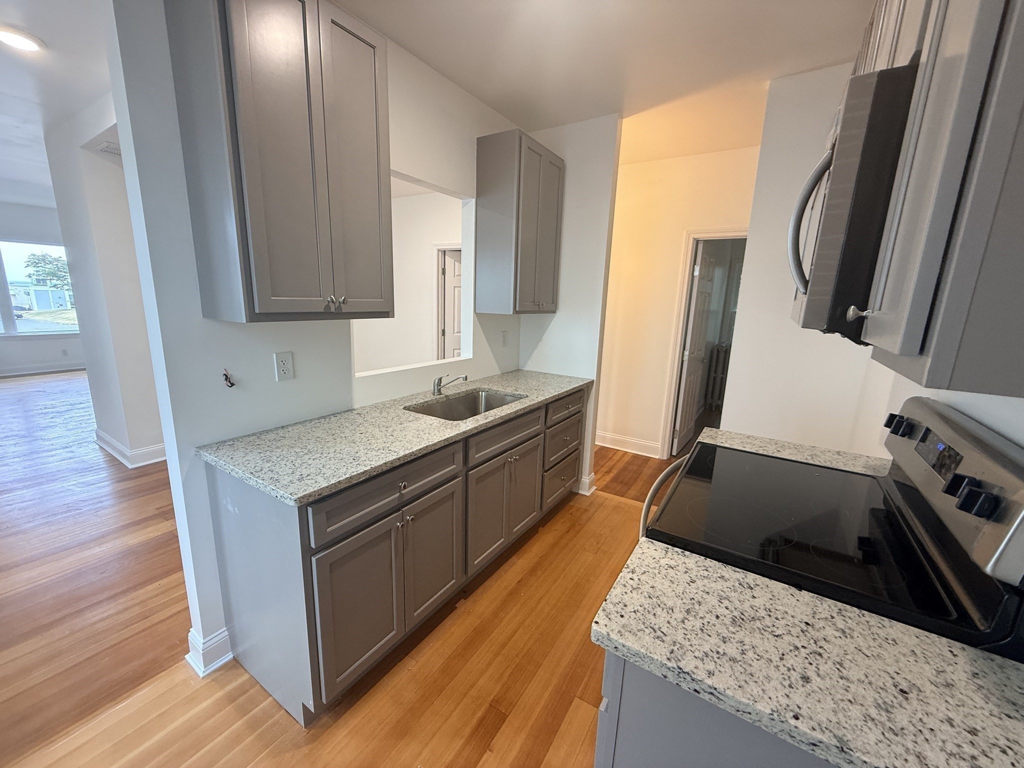 48 Tuttle St, Fall River, MA 02724 - Image 12