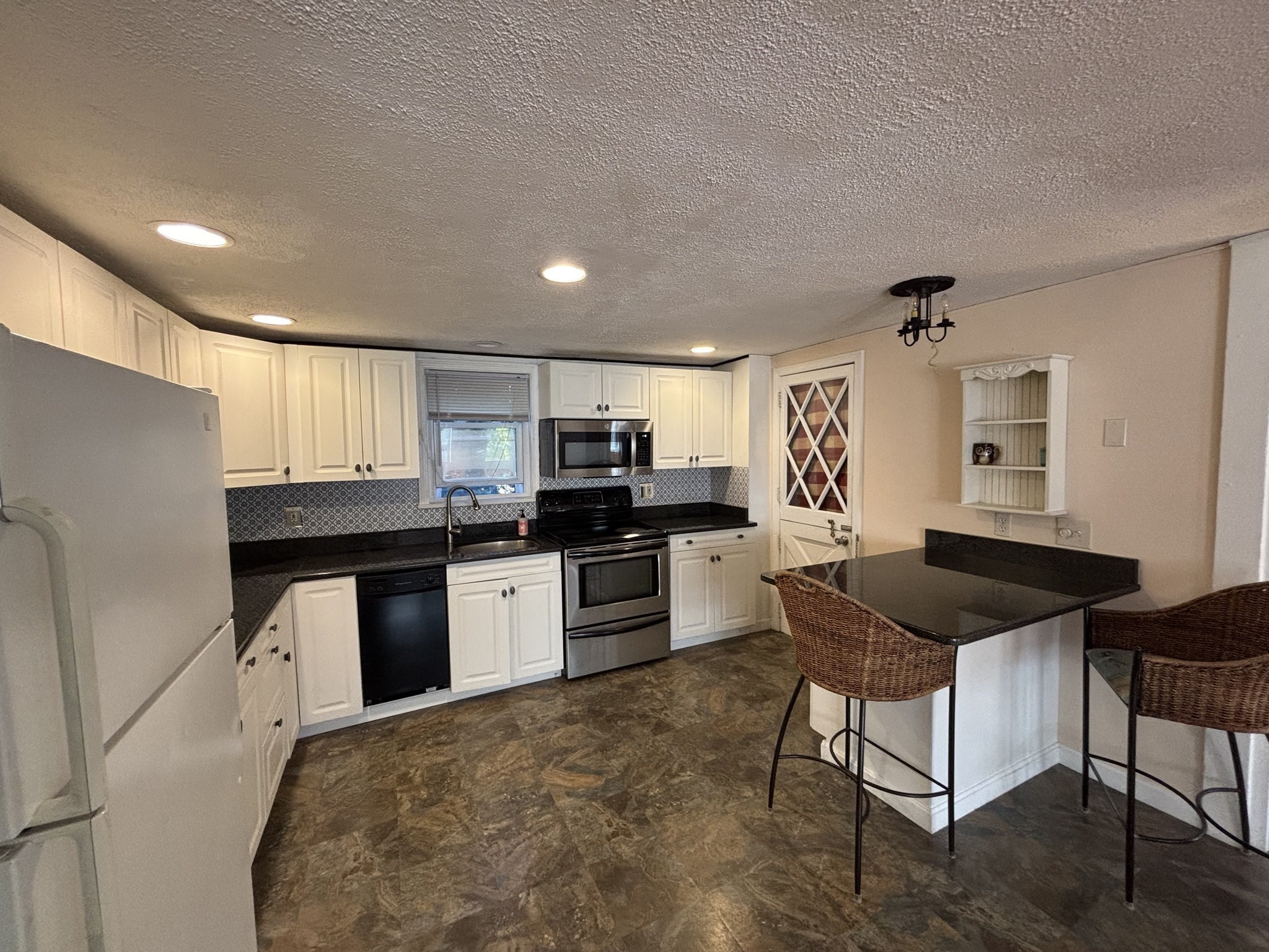 32 N Main Street, Middleton, MA 01949 - Image 7