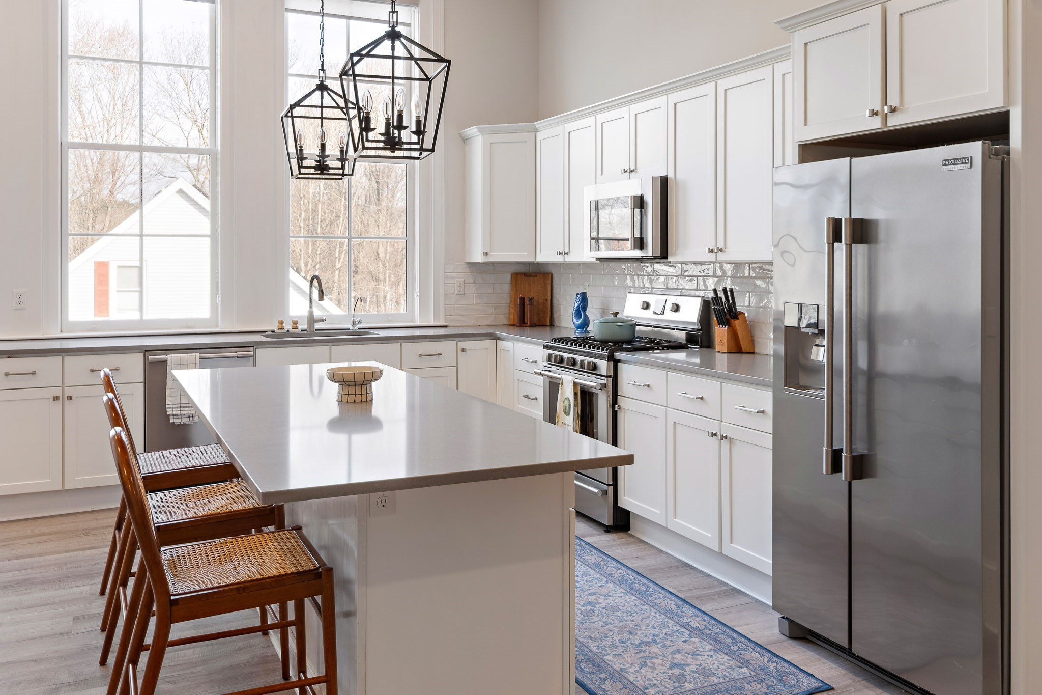 10 Congress St Unit 301, Amesbury, MA 01913