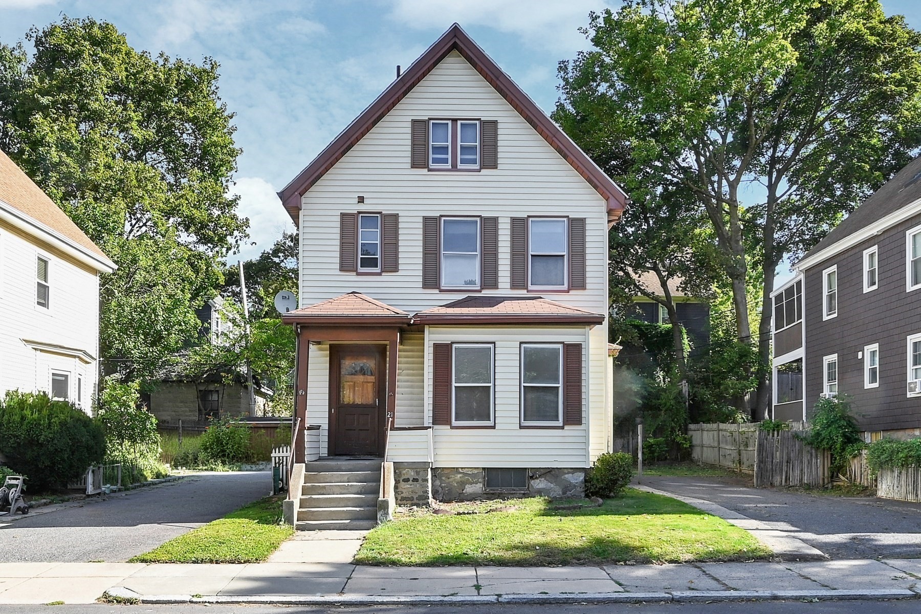 21 Ardale St, Roslindale, Boston, MA 02131