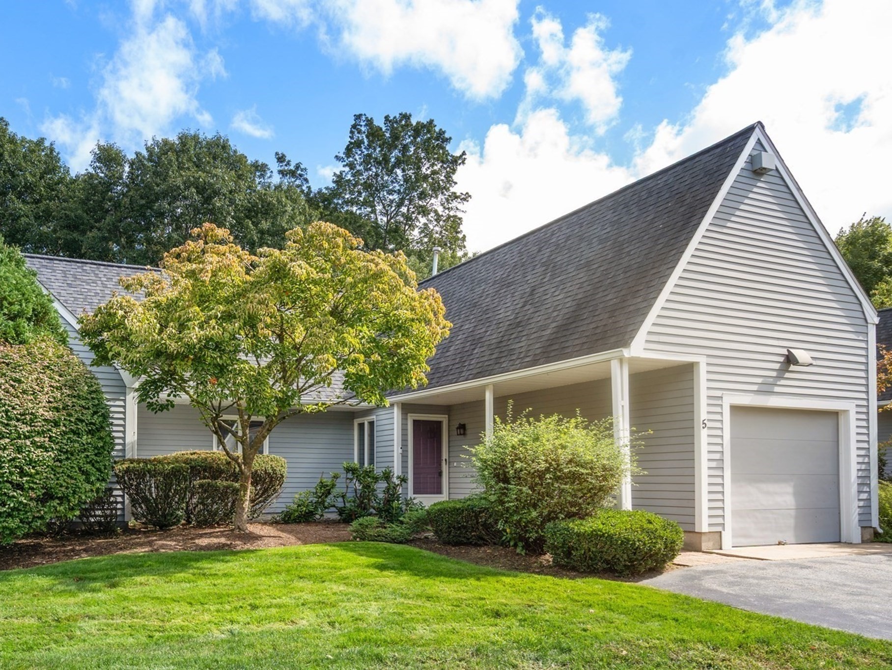 5 Farmer Rd Unit 5, Milton, MA 02186