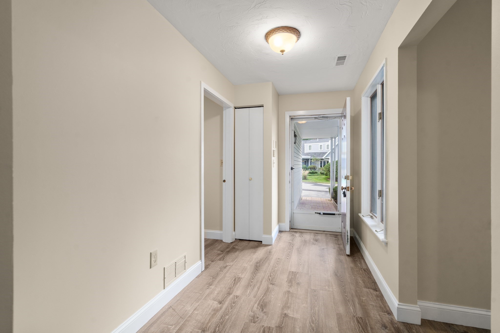5 Farmer Rd Unit 5, Milton, MA 02186 - Image 7