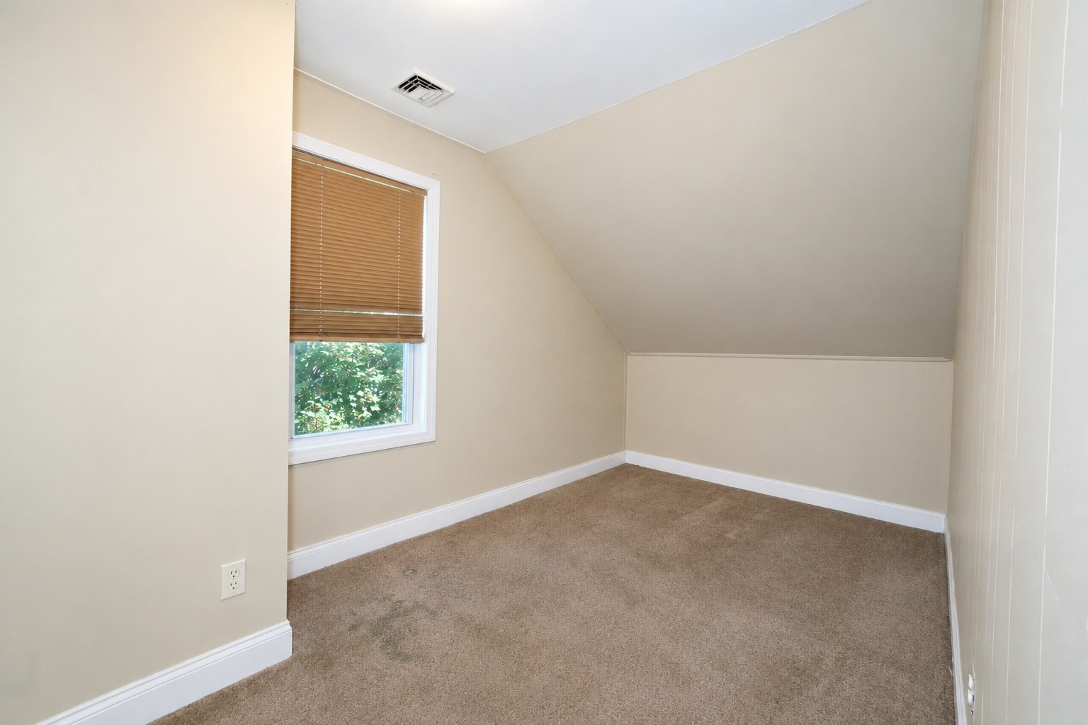 64 Tremont St, Fall River, MA 02720 - Image 37