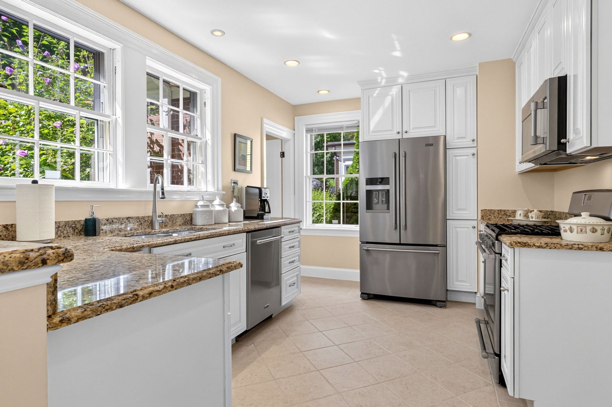 20 Lochstead Ave, Jamaica Plain, Boston, MA 02130 - Image 9