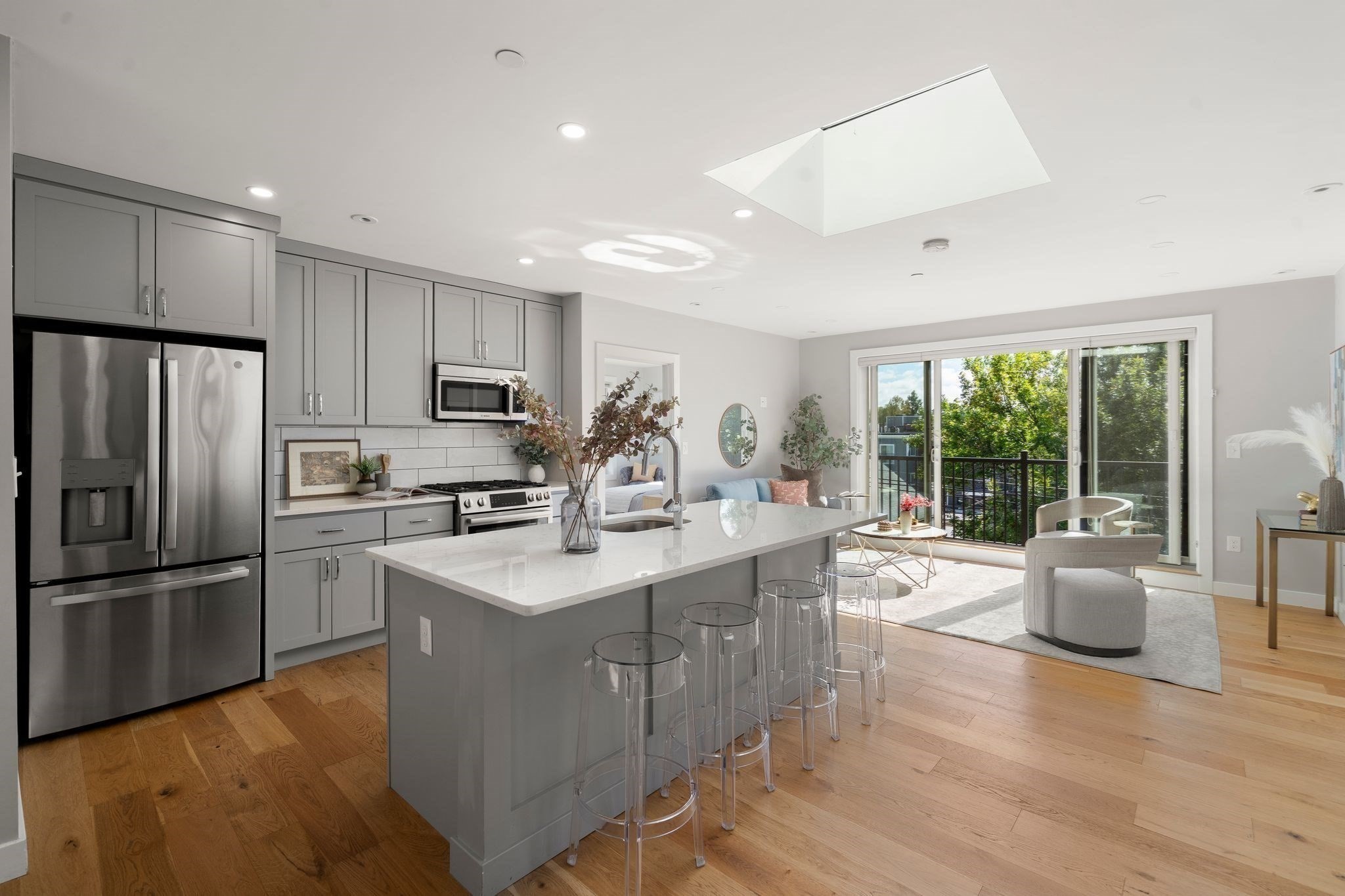 10 Everett Unit 401, East Boston, Boston, MA 02128