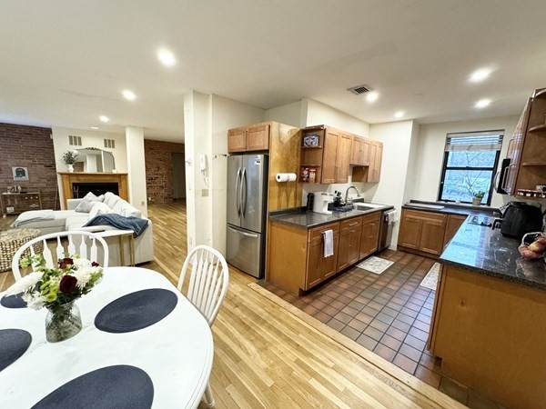 96 Gainsborough Street Unit 103W, Symphony, Boston, MA 02115 - Image 2