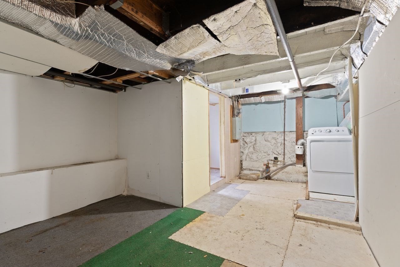 75 Sterling Ave, Brockton, MA 02305 - Image 31
