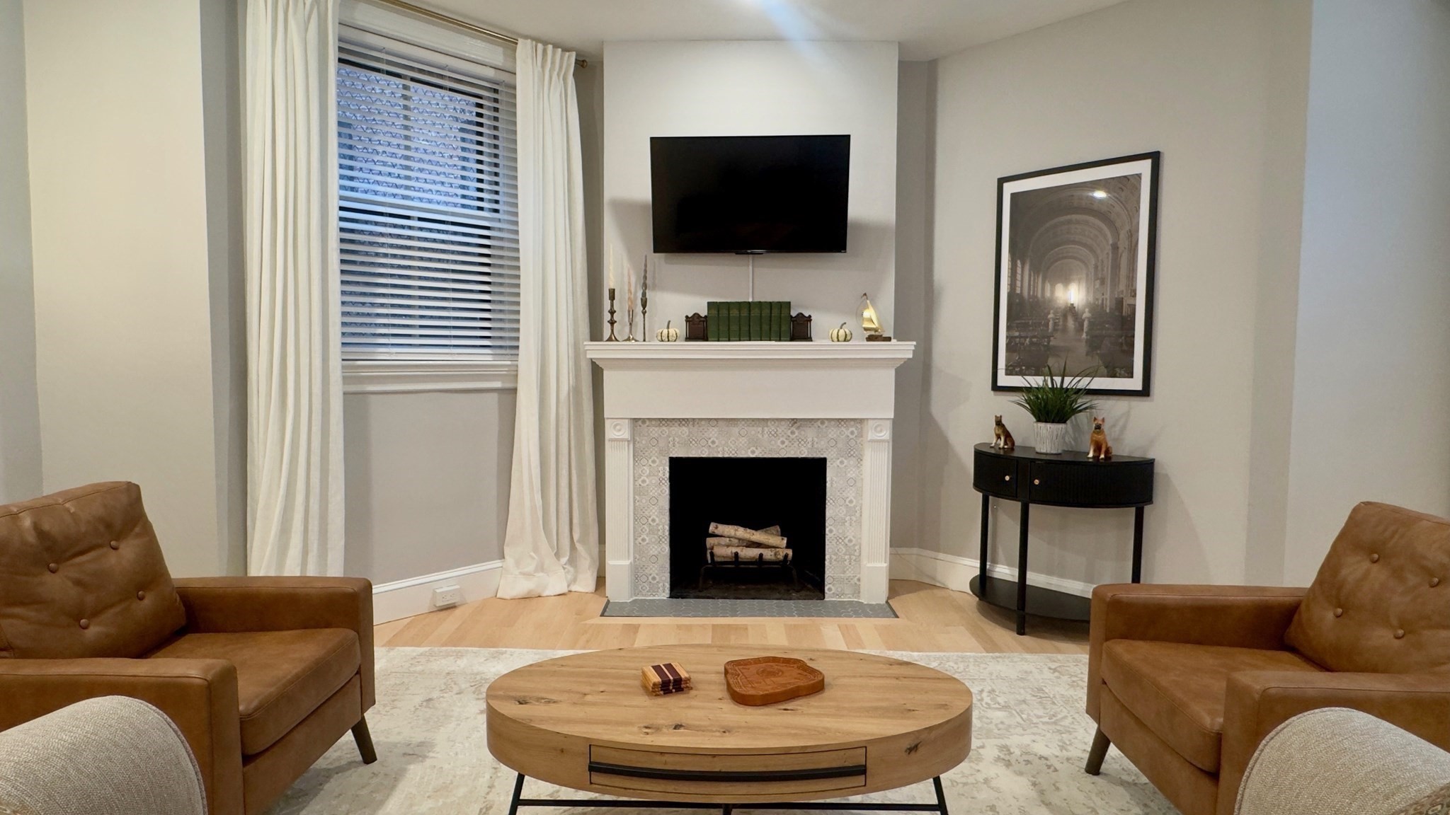 135 Marlborough Unit 2, Back Bay, Boston, MA 02116
