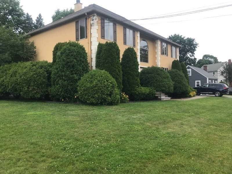 9 Myopia Rd, Stoneham, MA 02180 - Image 2