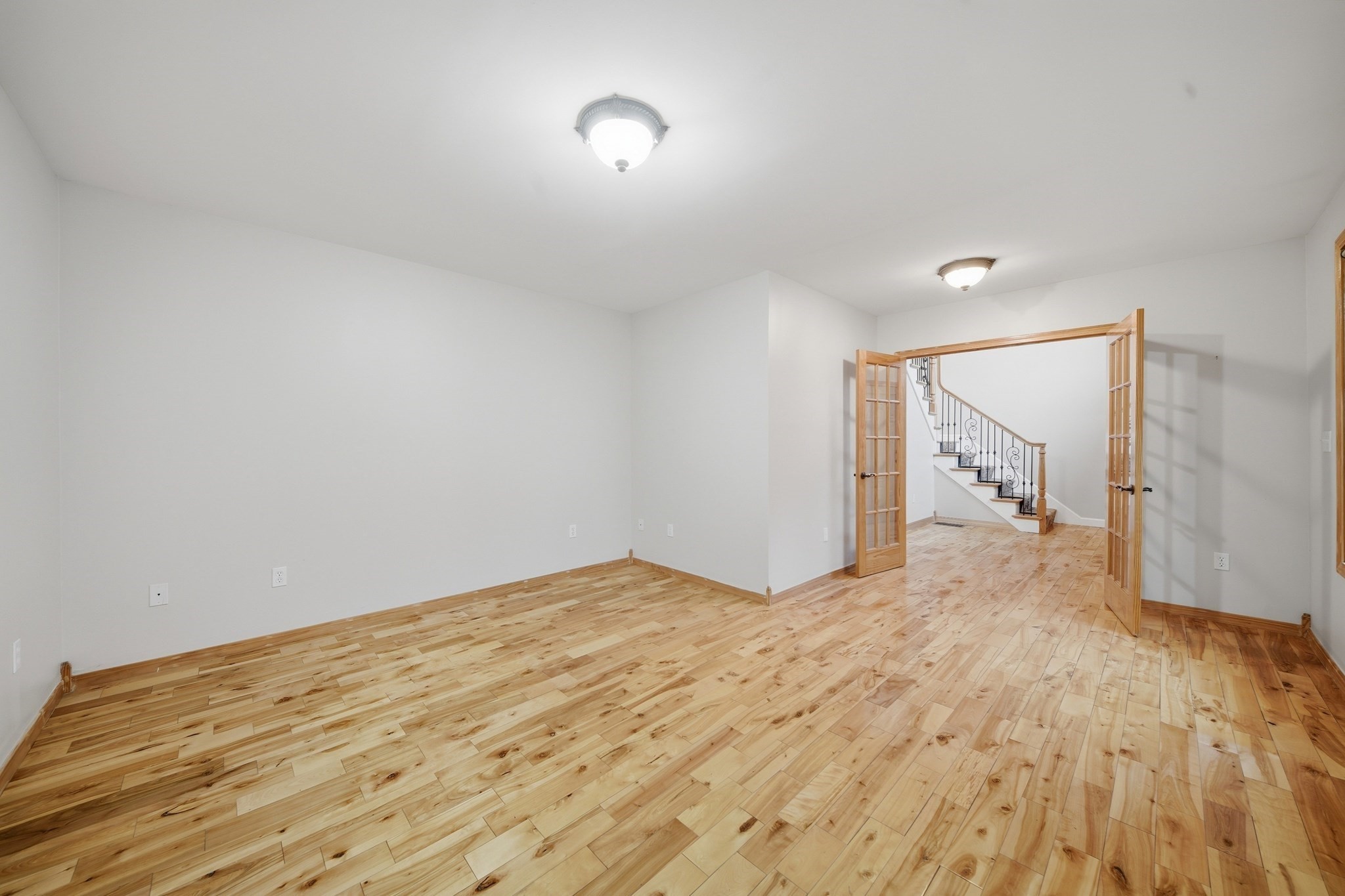 9 Myopia Rd, Stoneham, MA 02180 - Image 15