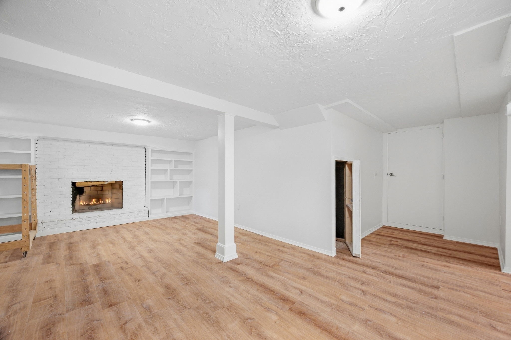 31 Ellison Park, Waltham, MA 02452 - Image 23