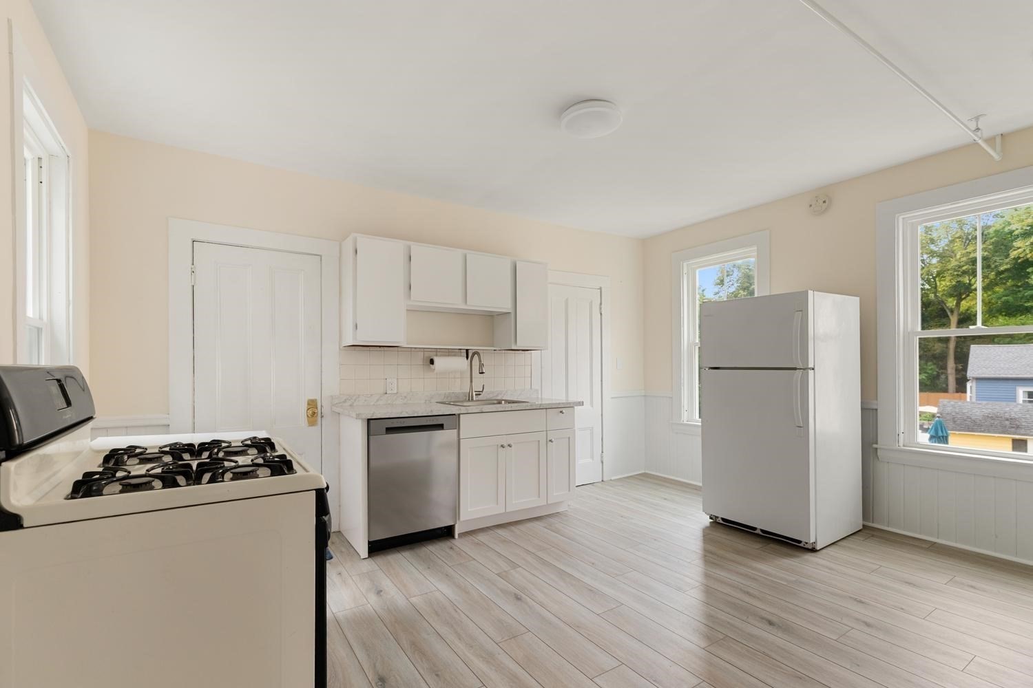 286 Albion St, Wakefield, MA 01880 - Image 13