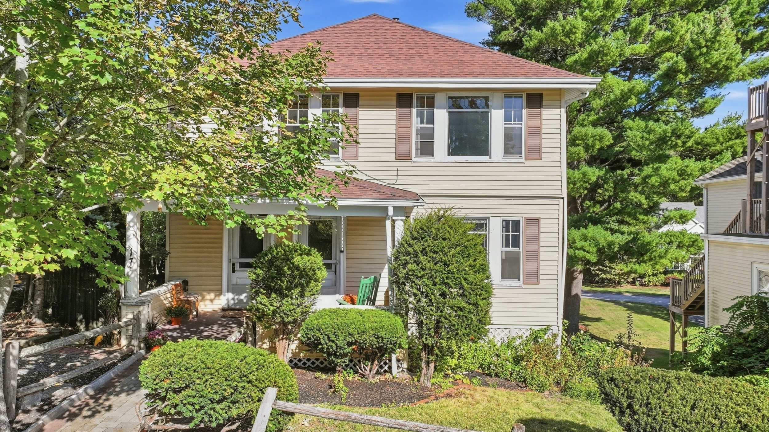 17 Sawin St, Natick, MA 01760