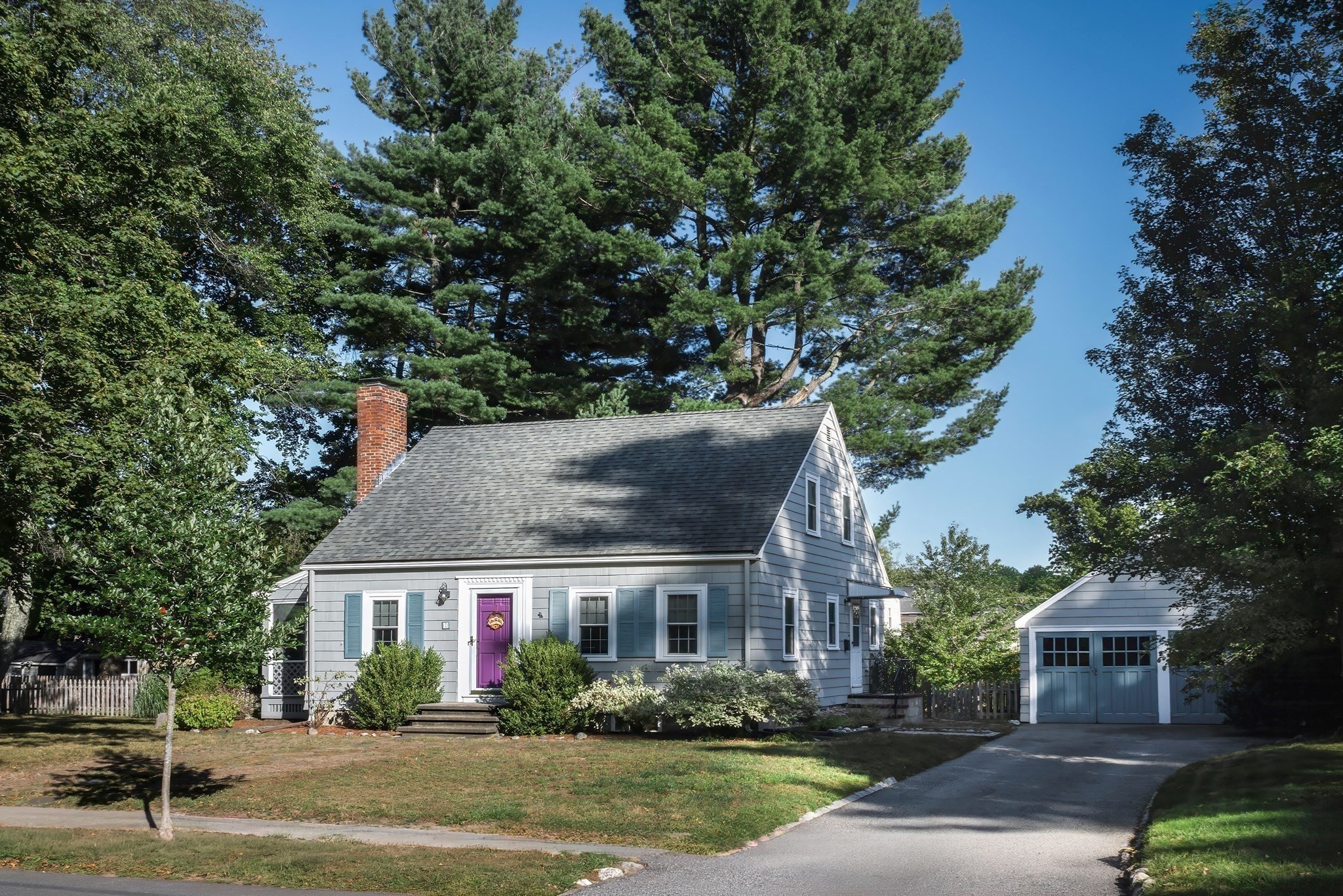7 Pilgrim Rd, Reading, MA 01867