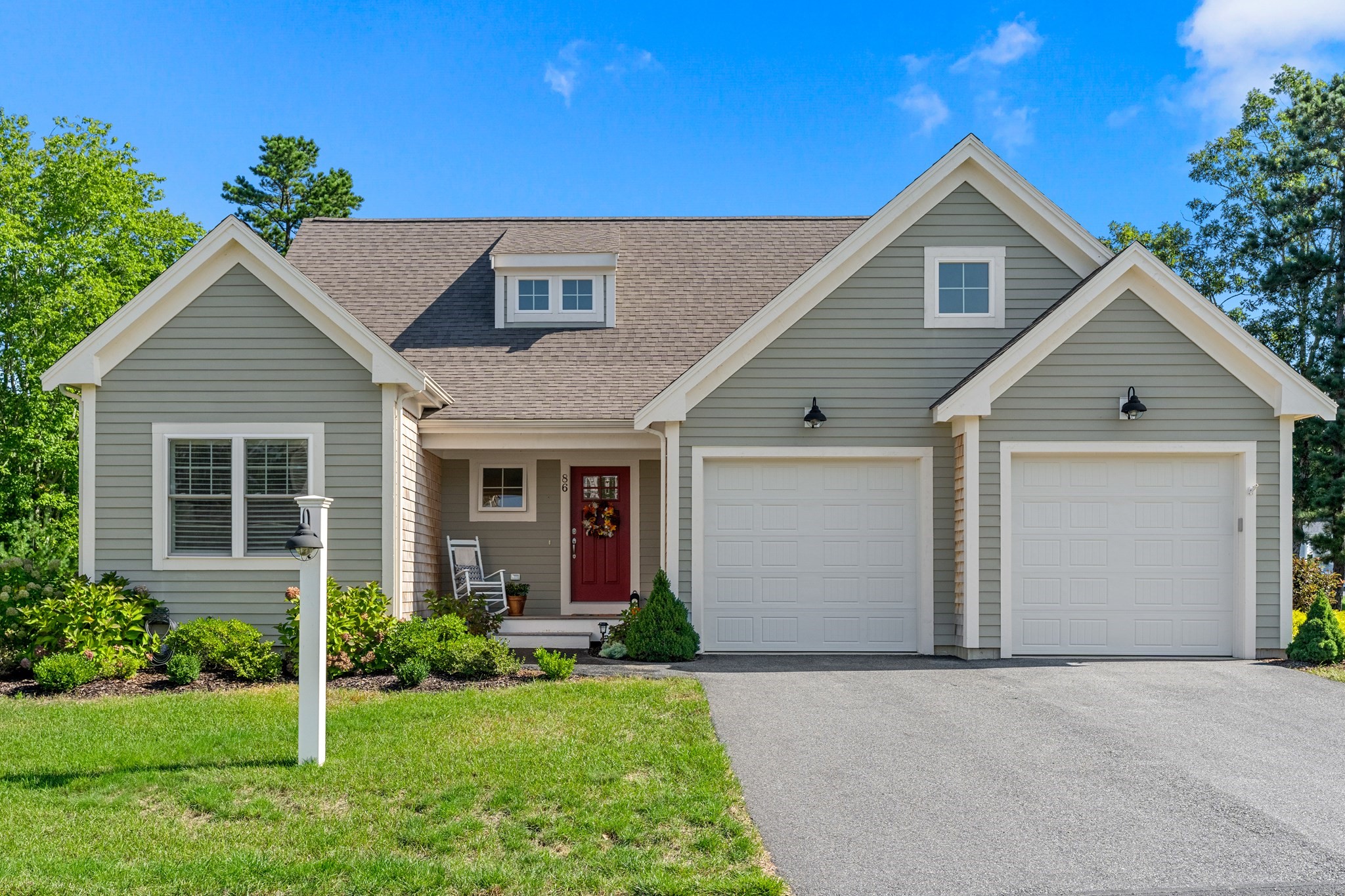 86 White Clover Trl, Plymouth, MA 02360