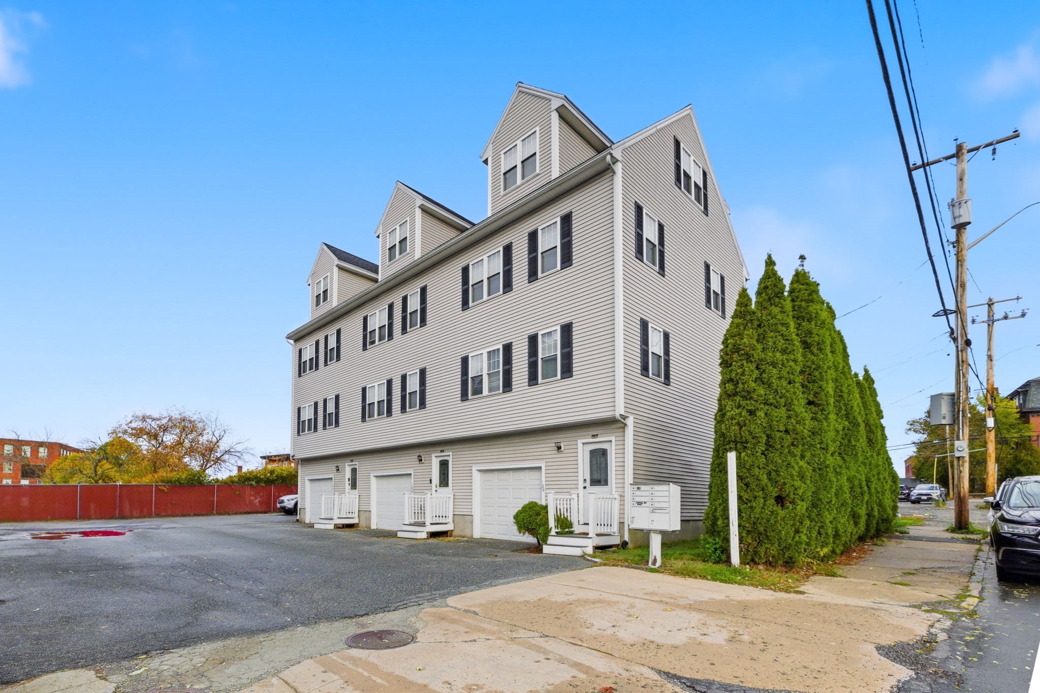 124 Locust St Unit 124, Haverhill, MA 01830