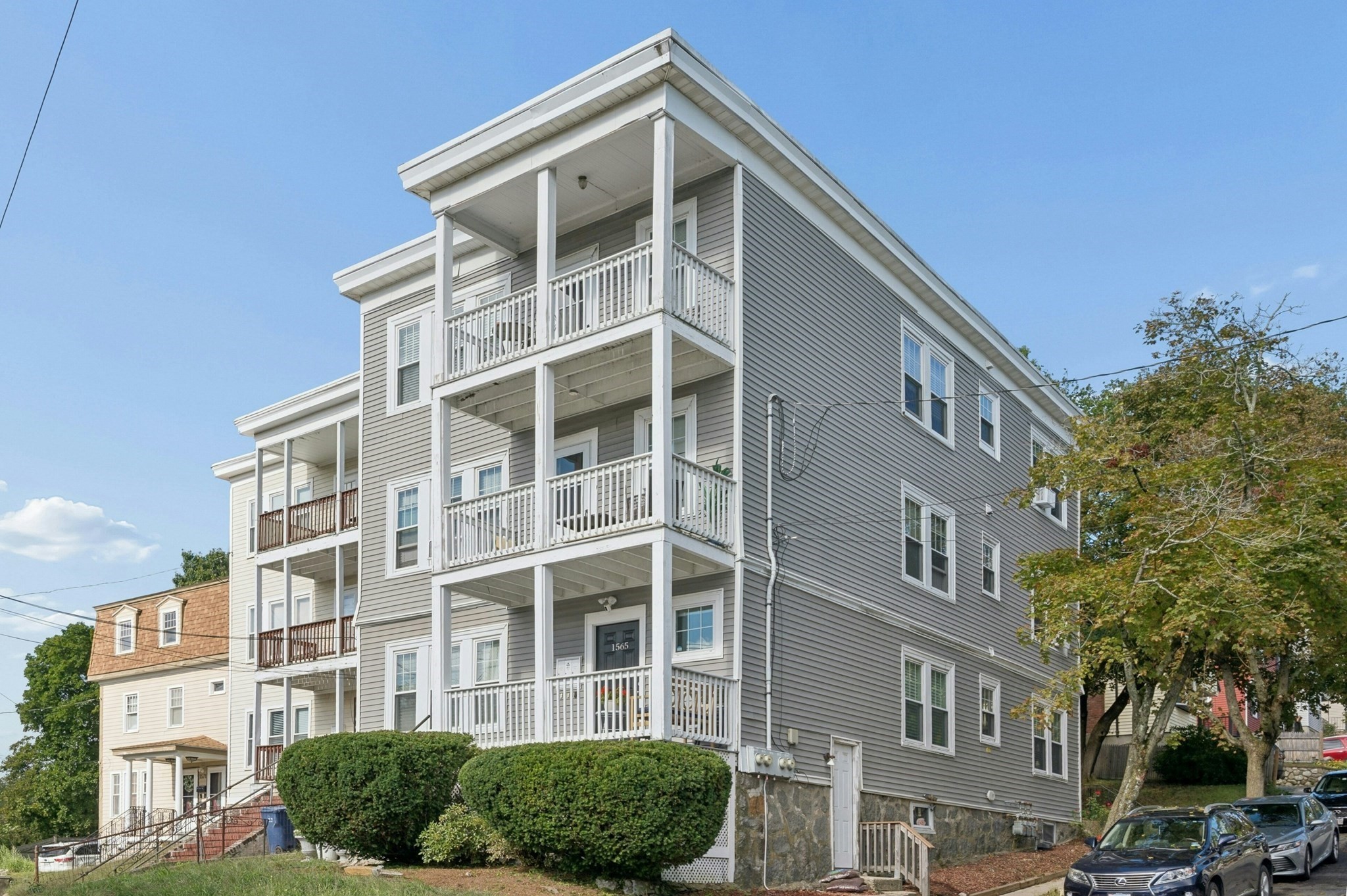 1565 River St Unit 1, Hyde Park, Boston, MA 02136
