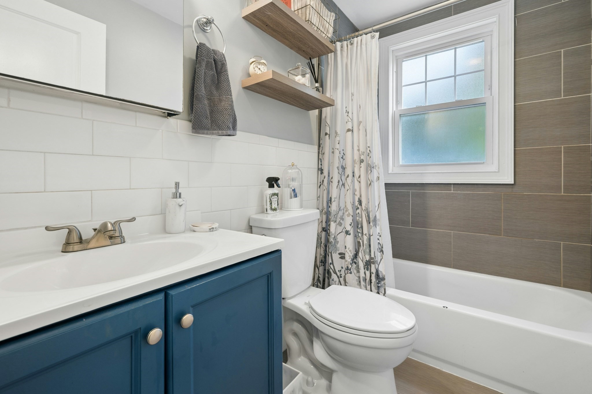 1565 River St Unit 1, Hyde Park, Boston, MA 02136 - Image 11