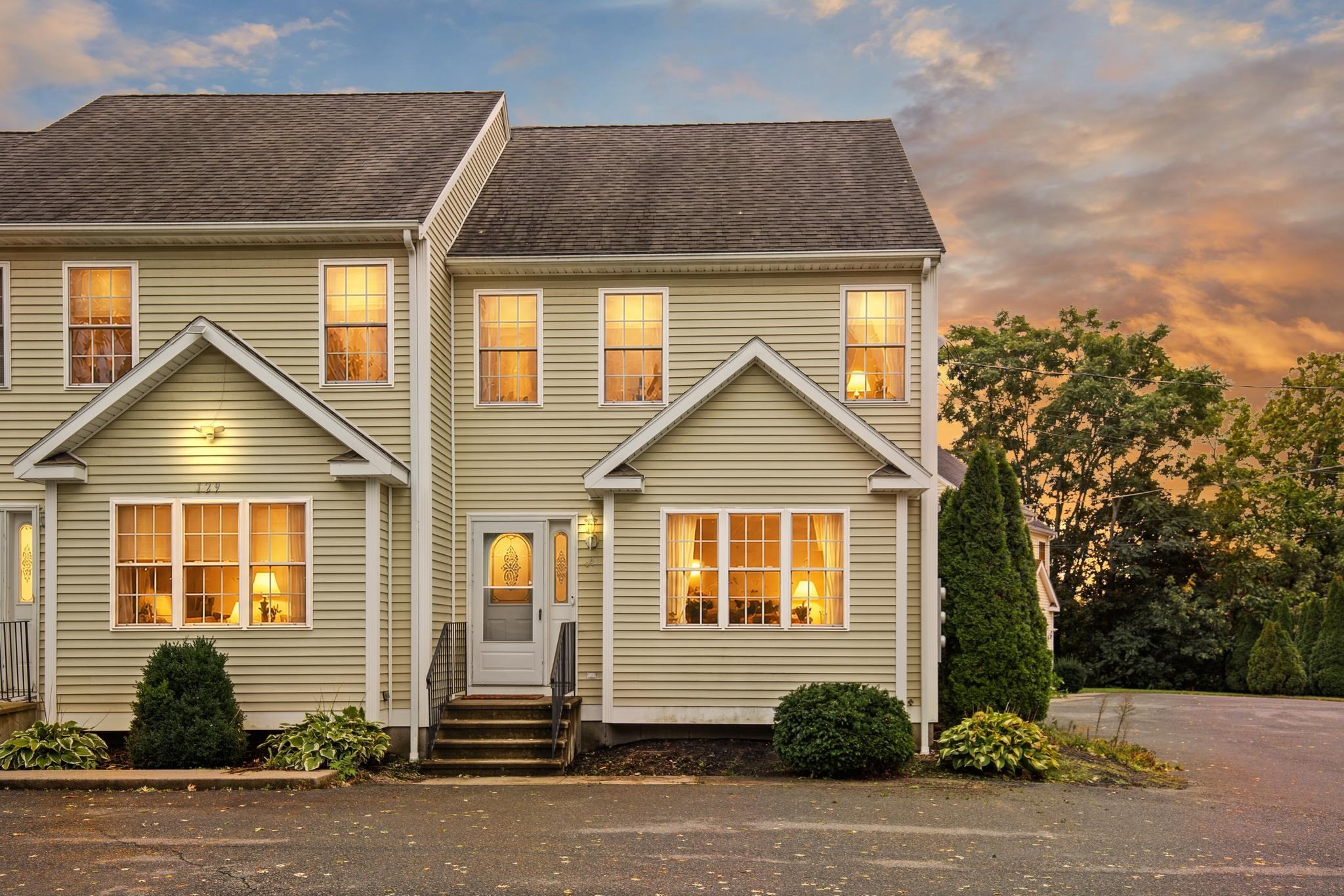 129 Scott St Unit 4, Attleboro, MA 02703