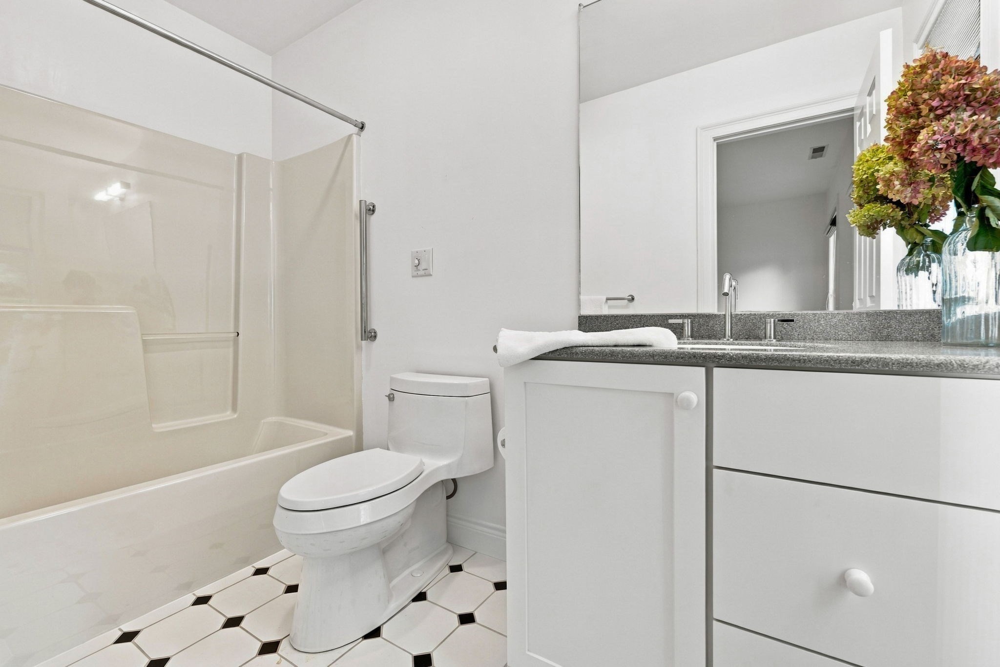 9 Bobby Jones Dr Unit 9, Andover, MA 01810 - Image 32