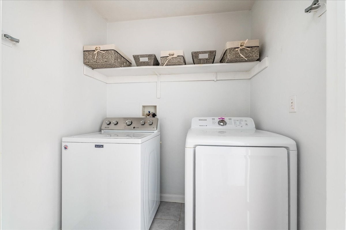 319 Hampton Way Unit 319, Abington, MA 02351 - Image 16