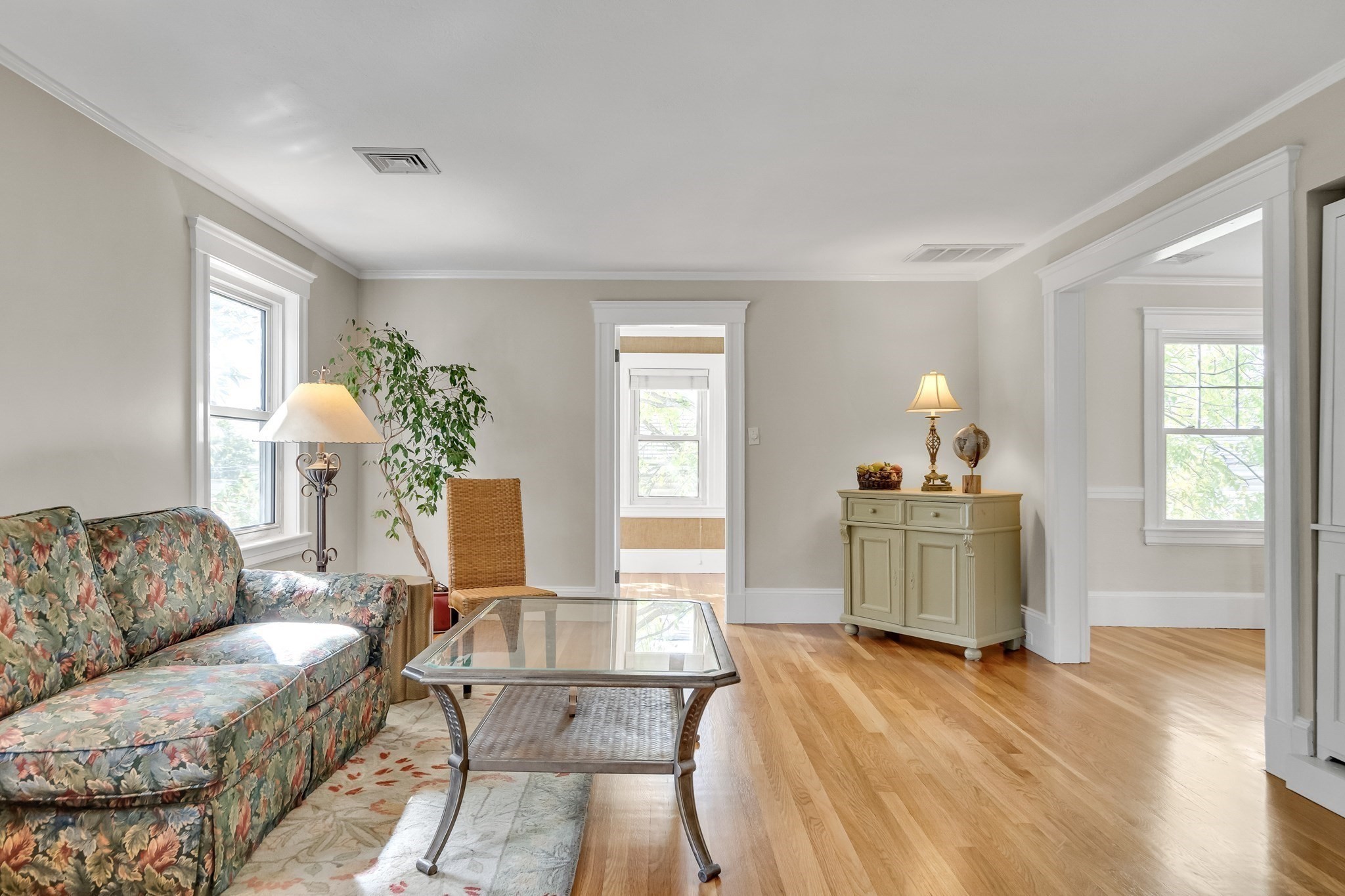 30 Oakley Rd Unit 2, Watertown, MA 02472 - Image 3