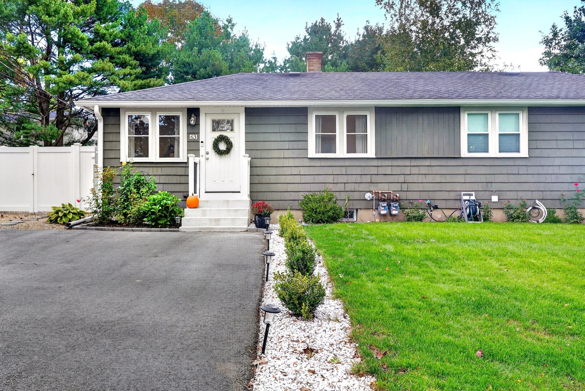 63 Neillian Way Unit 63, Bedford, MA 01730