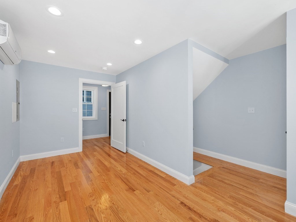 26 Fuller Street Unit 2, Waltham, MA 02453 - Image 31