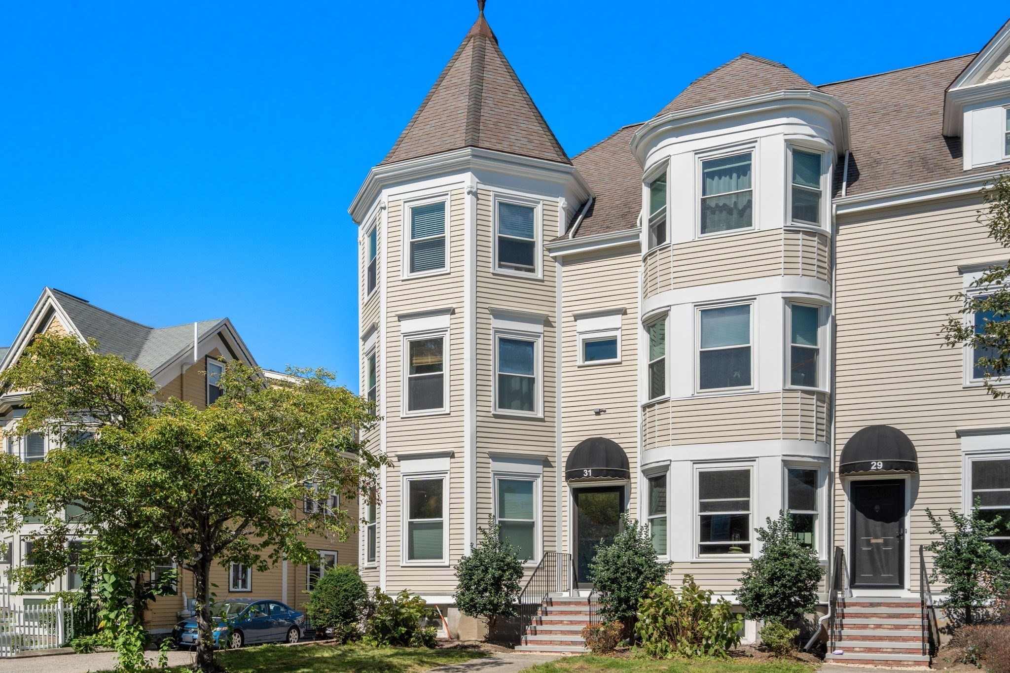 31 Highland Avenue Unit 2, Newton, MA 02460