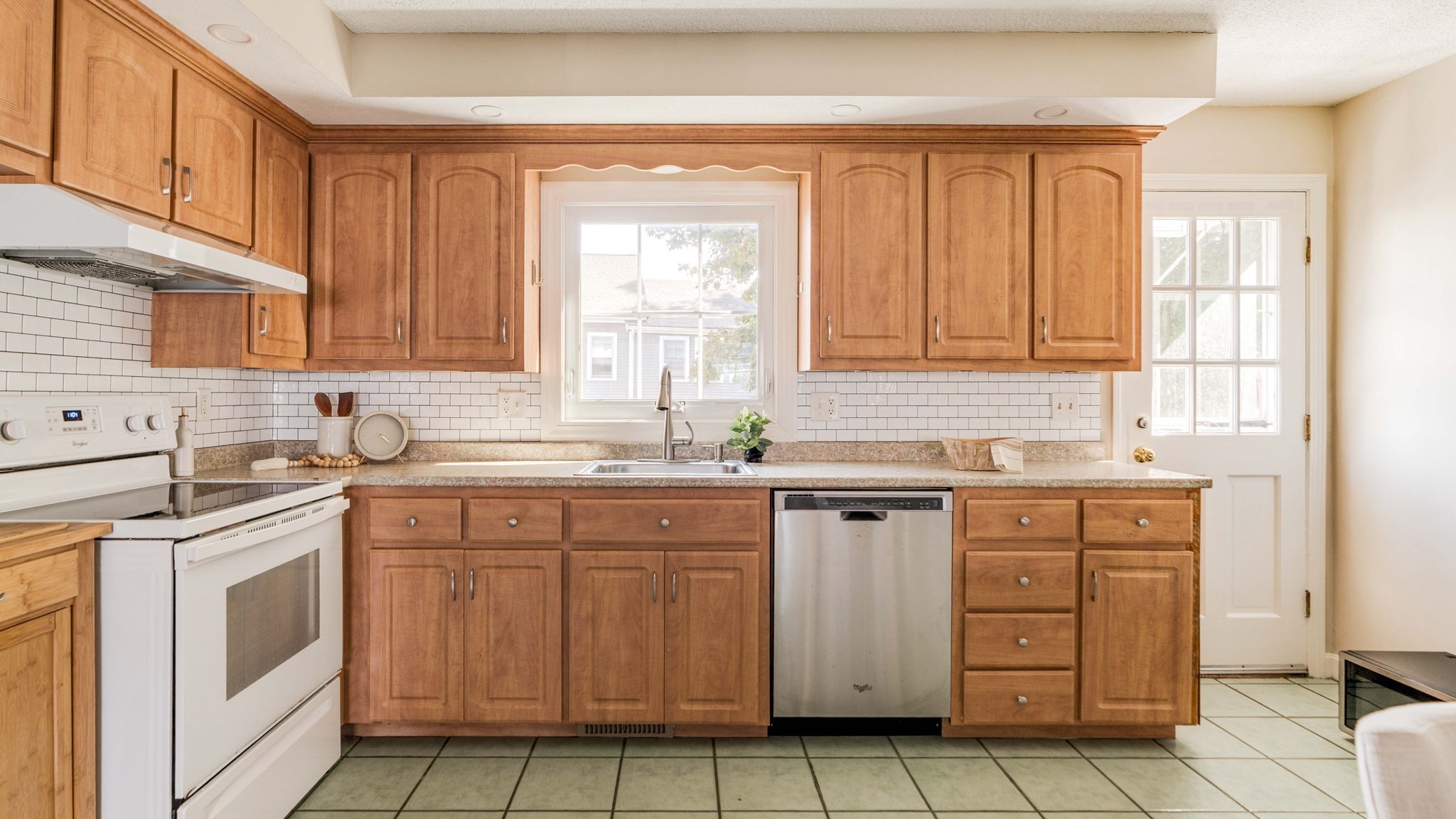 42 Salem St Unit A, Wakefield, MA 01880 - Image 12