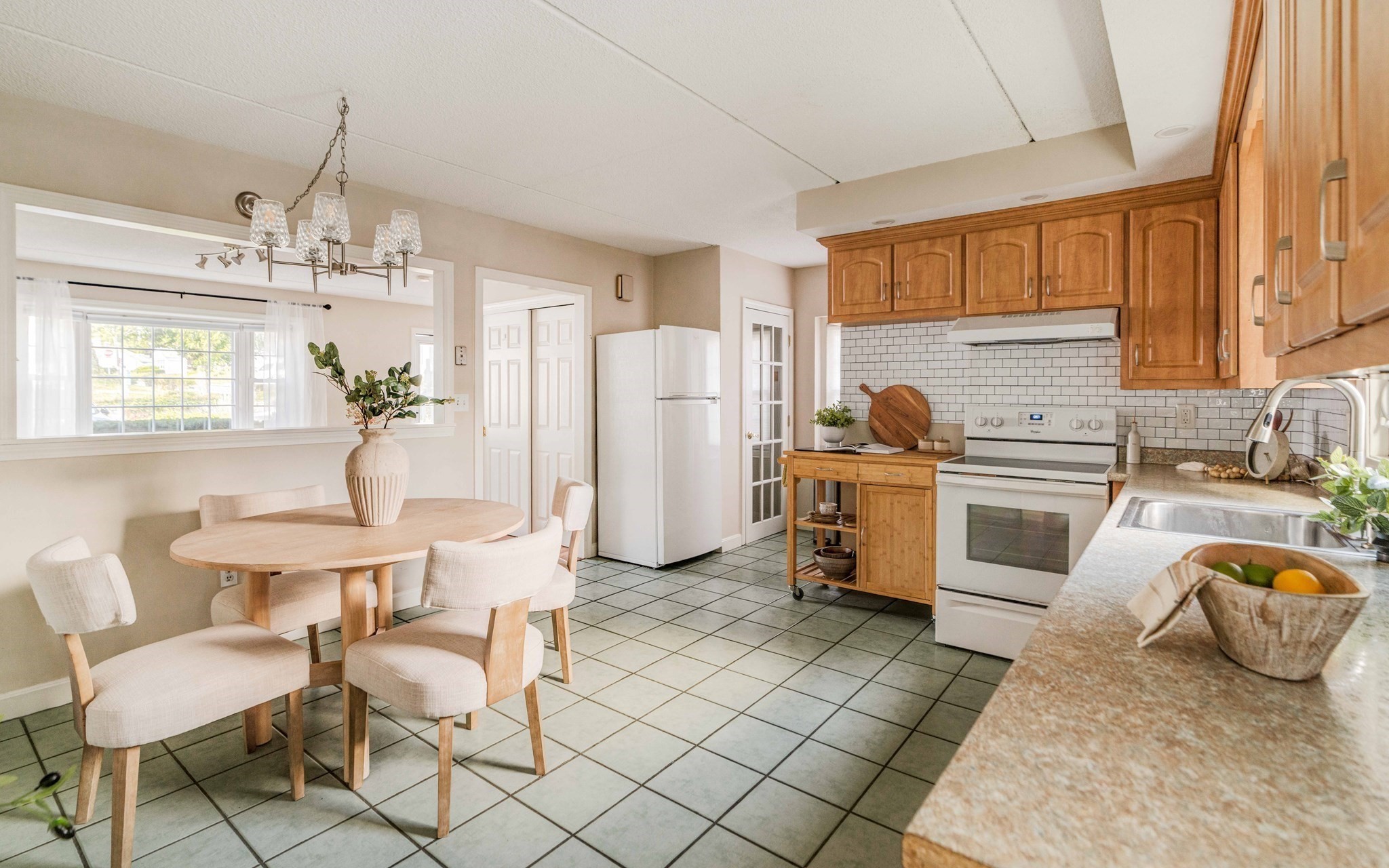 42 Salem St Unit A, Wakefield, MA 01880 - Image 17