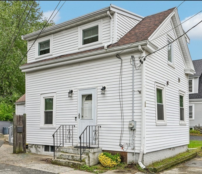 24 Andover Street, Peabody, MA 01960