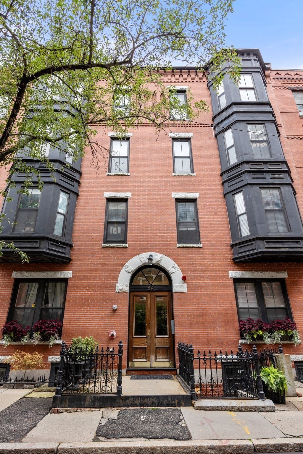 28 Isabella St Unit 28, Boston - Bay Village, MA 02116