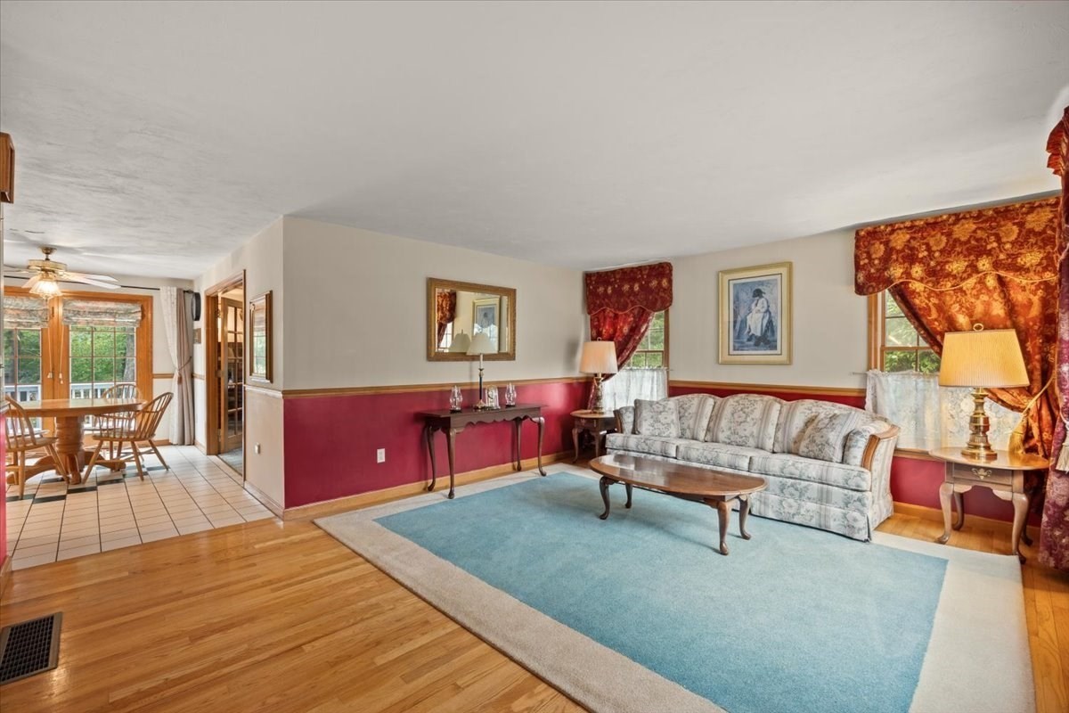 104 Leonard Farm Rd, Abington, MA 02351 - Image 11