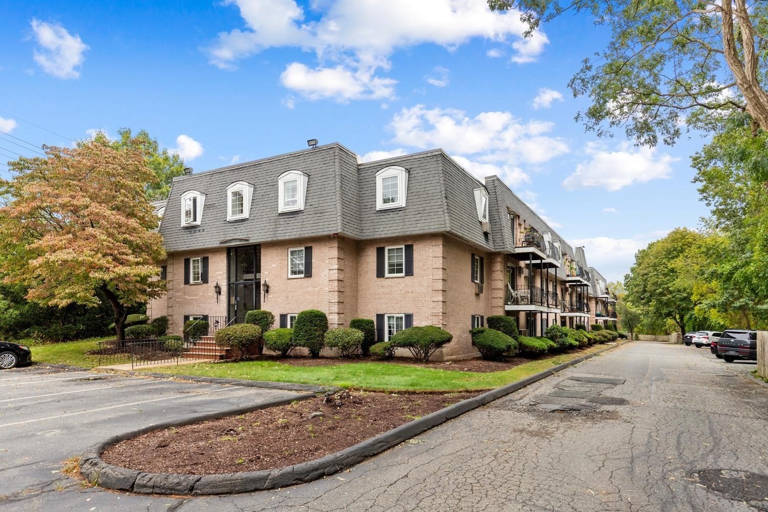500 Northshore Road Unit 6C, Peabody, MA 01960