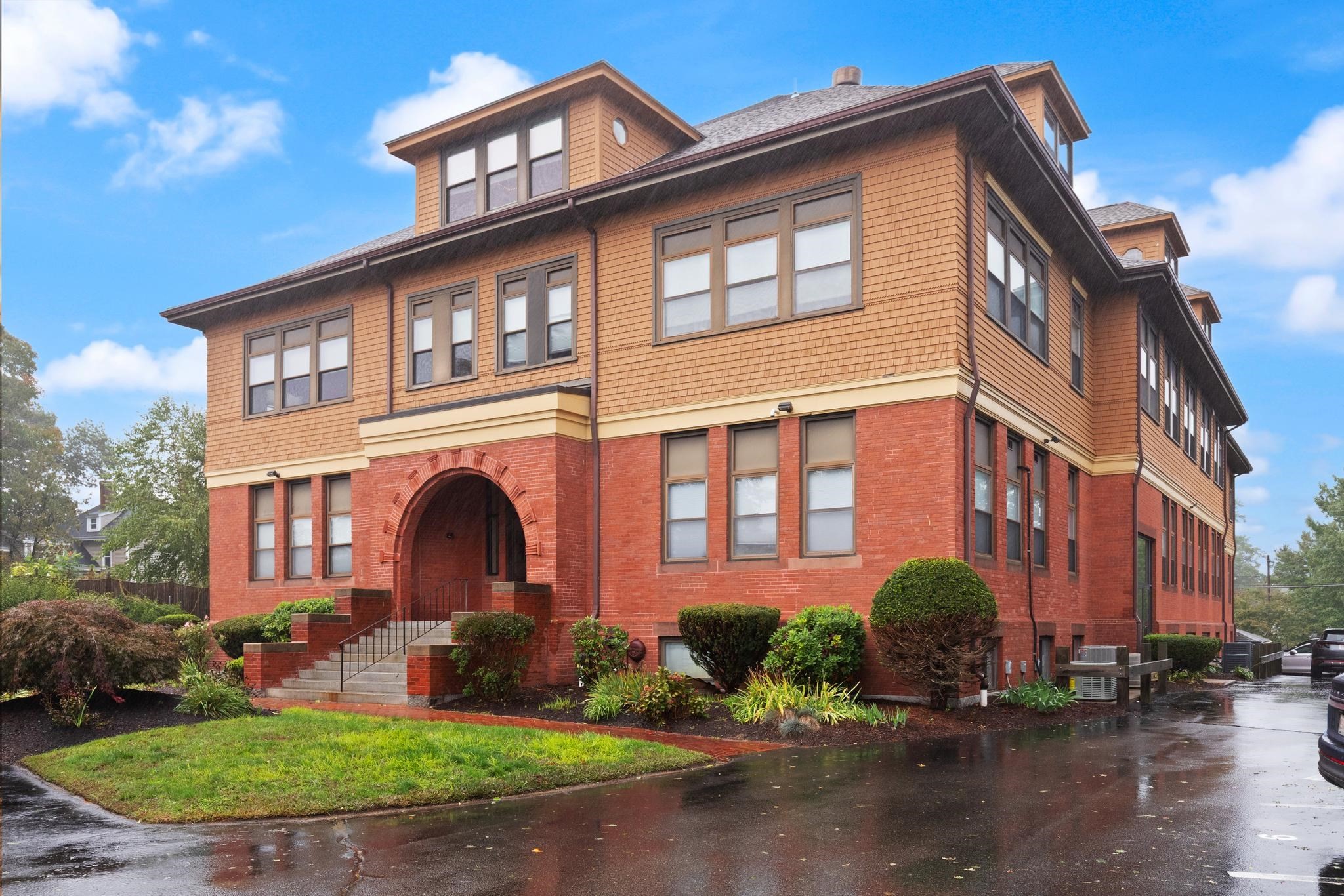 110 South Ave Unit 2, Whitman, MA 02382