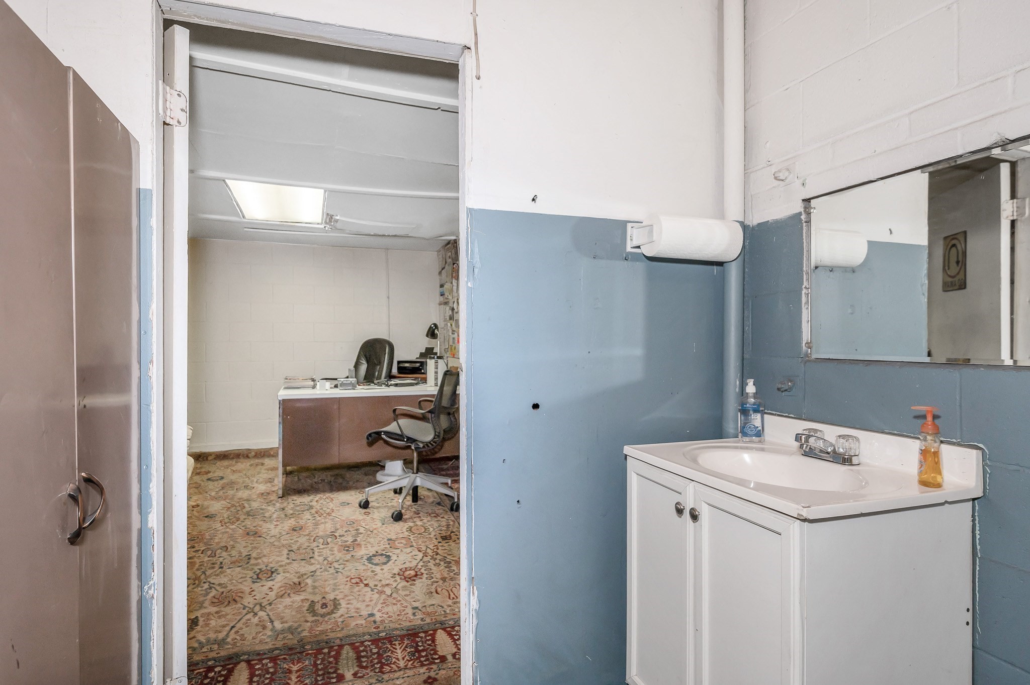 12 Carlton Street, Lowell, MA 01851 - Image 22