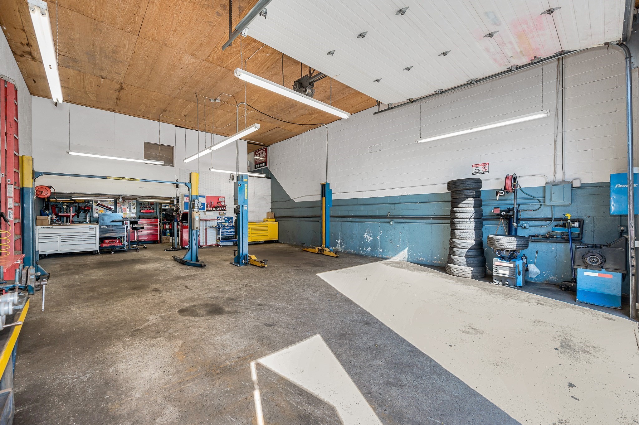 12 Carlton Street, Lowell, MA 01851 - Image 4