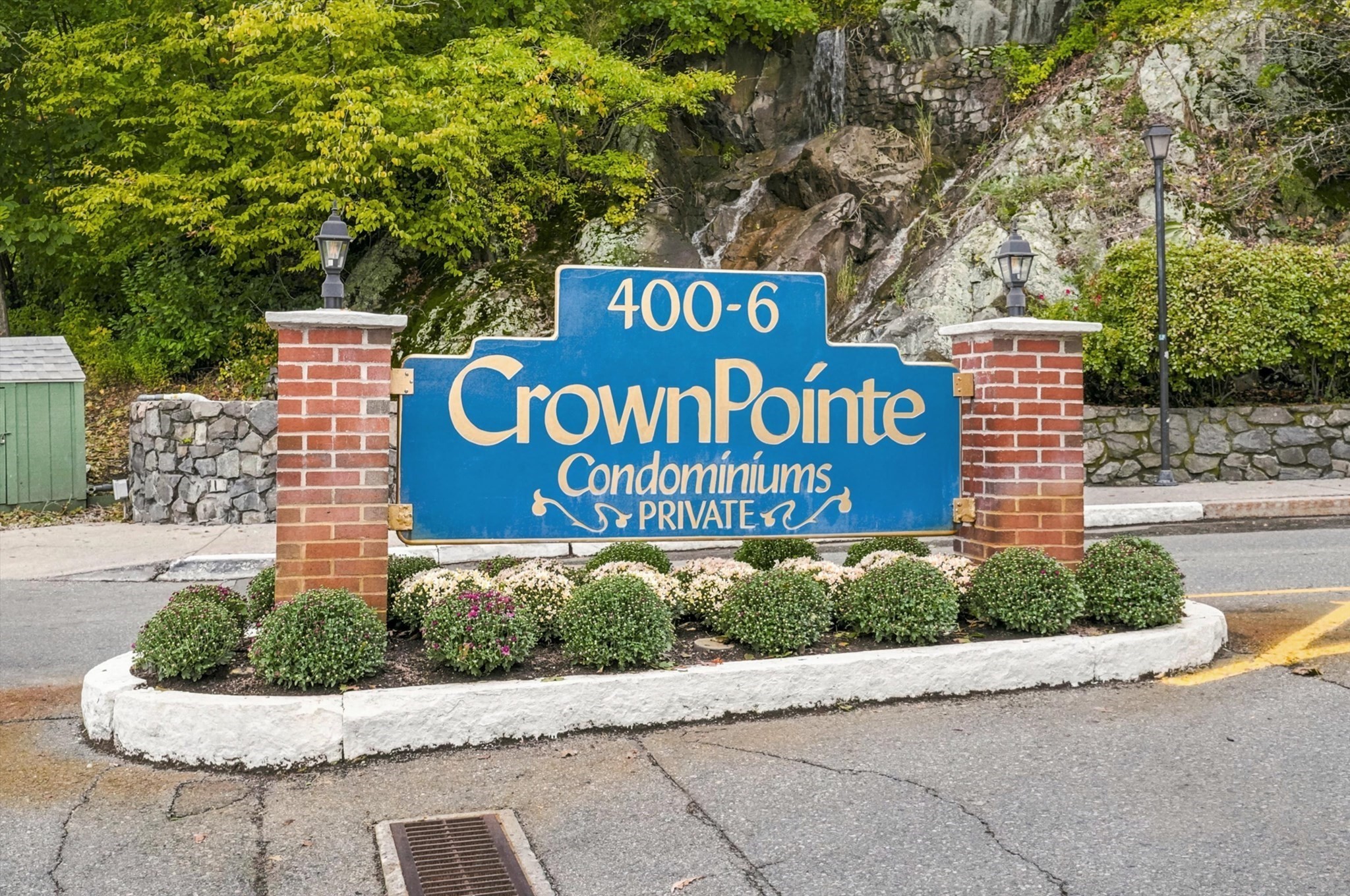 402 Paradise Rd Unit 3J, Swampscott, MA 01907