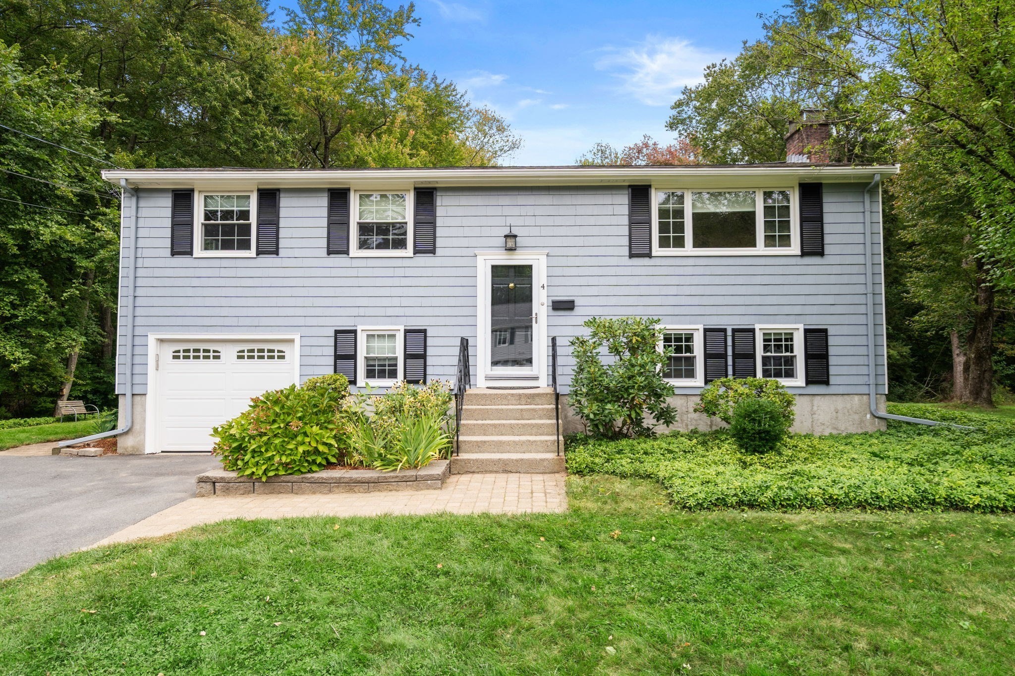 4 Woodmere, Framingham, MA 01701