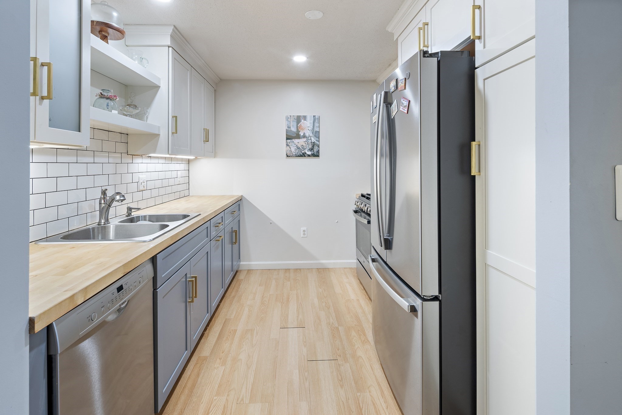 5 Greenbriar Dr Unit 204, North Reading, MA 01864