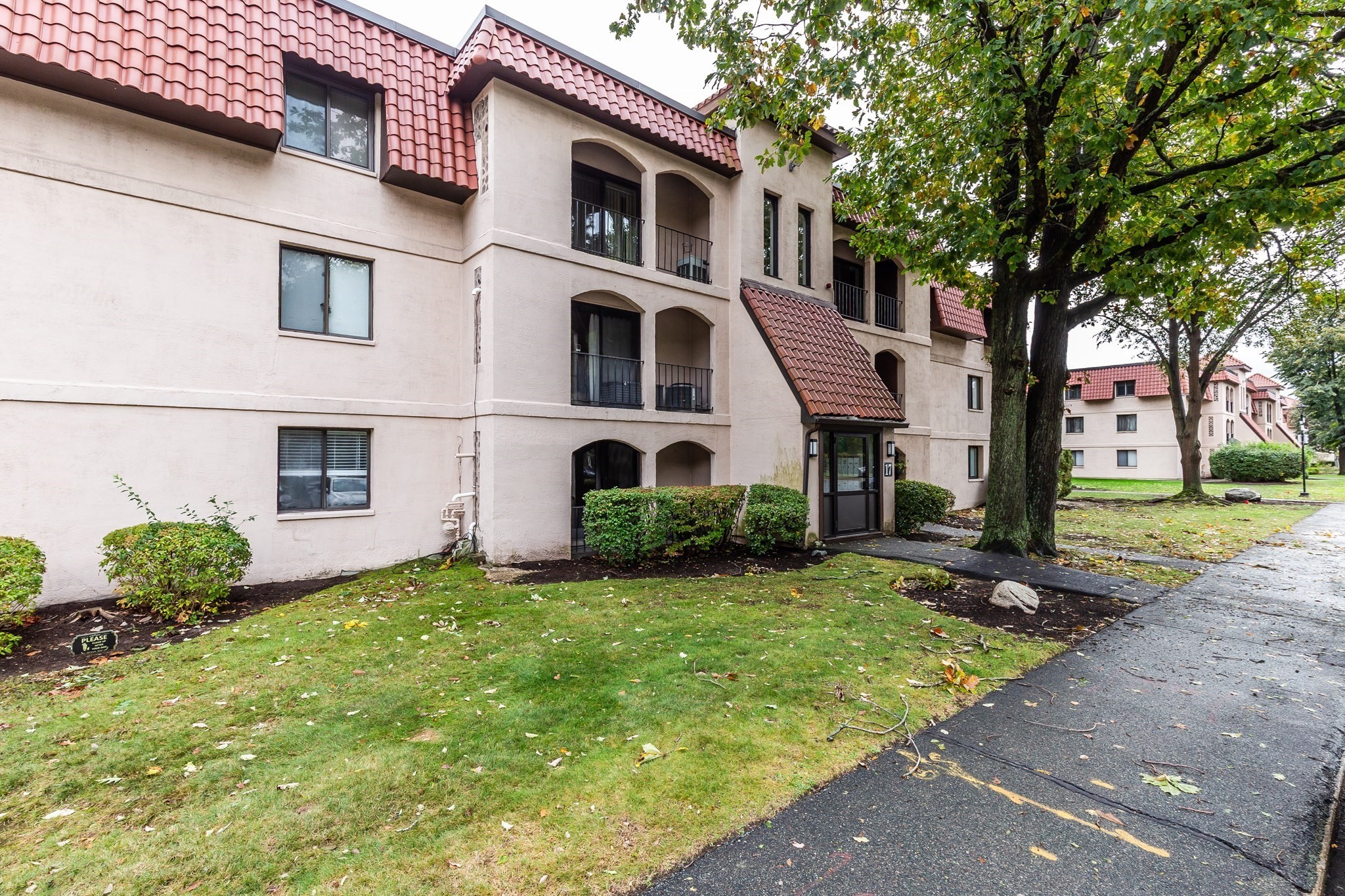 685 Oak St Unit 17-1, Brockton, MA 02301 - Image 2