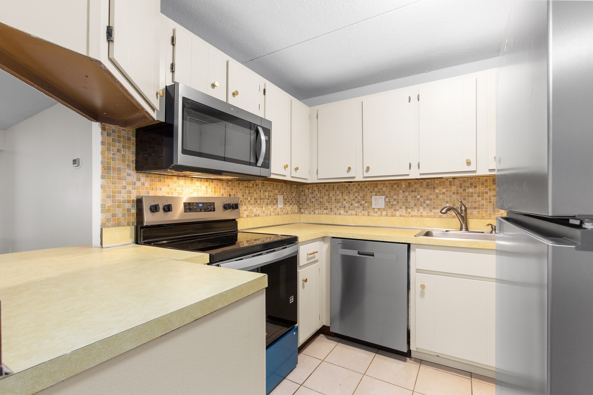 685 Oak St Unit 17-1, Brockton, MA 02301 - Image 3