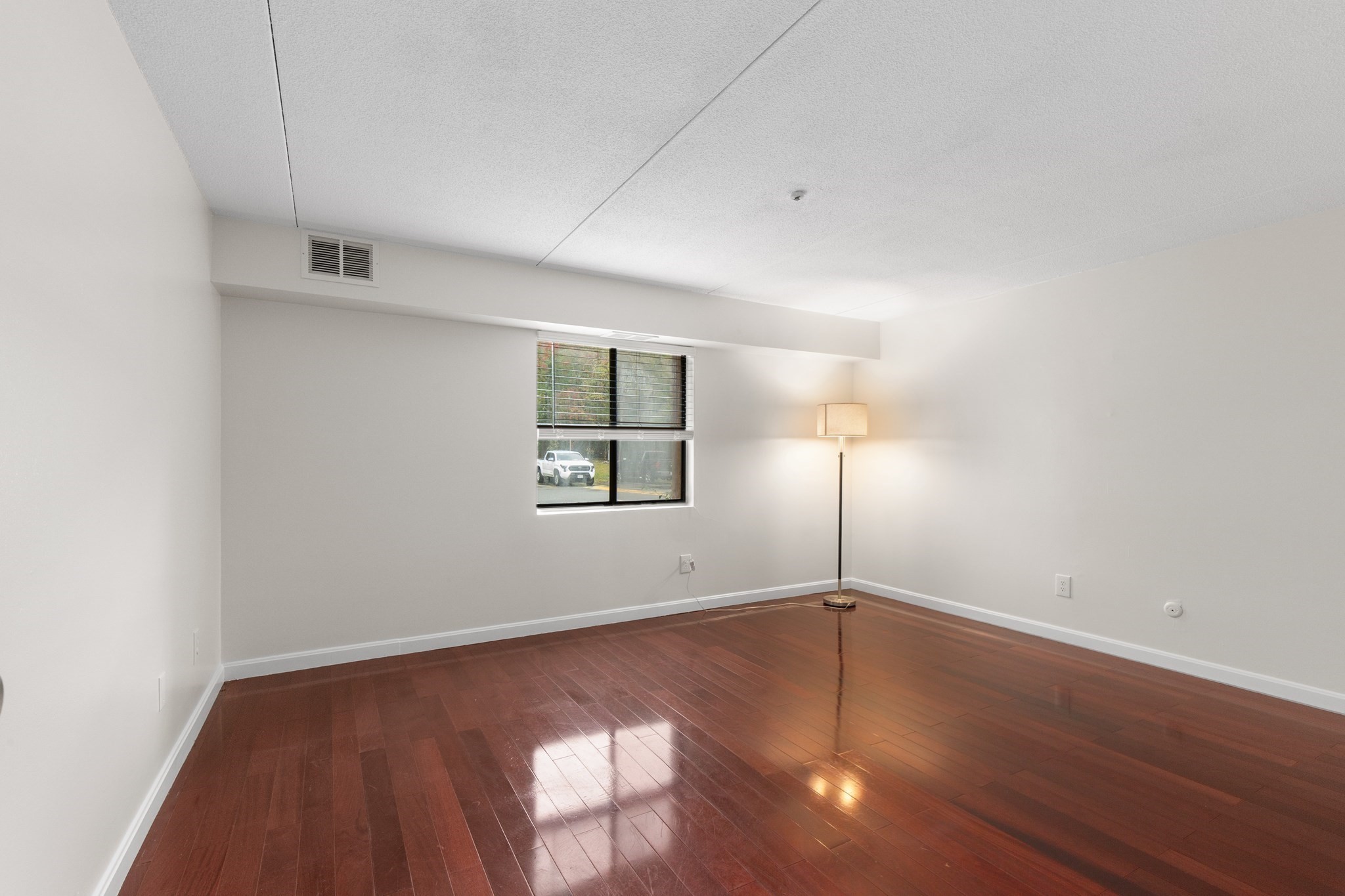685 Oak St Unit 17-1, Brockton, MA 02301 - Image 9