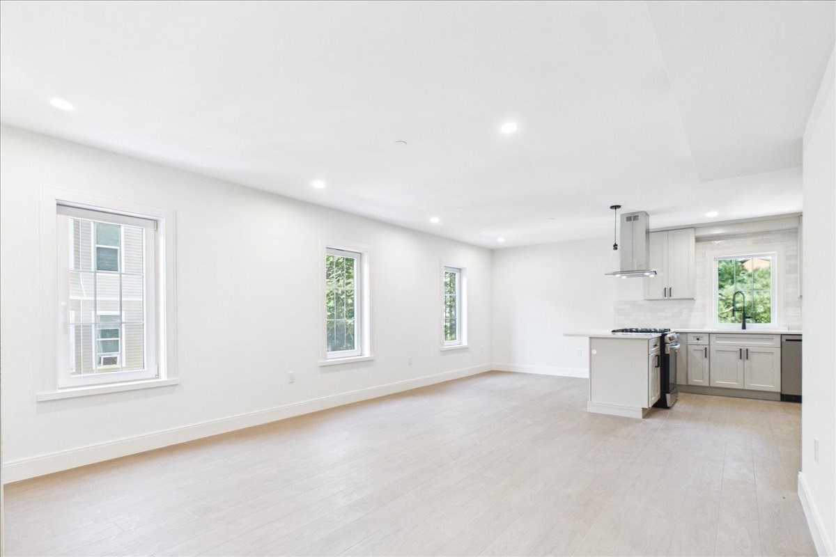 305 Chestnut Ave Unit 4, Jamaica Plain, Boston, MA 02130 - Image 7