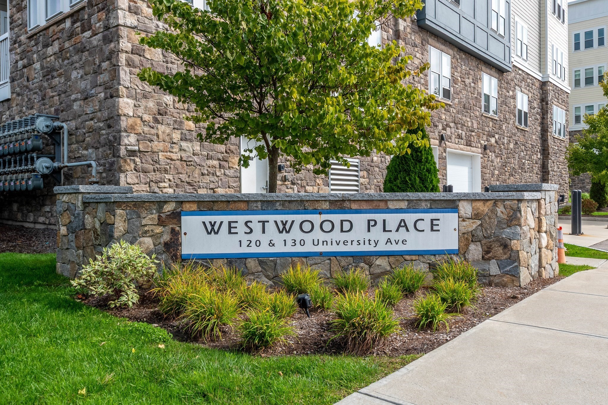 130 University Ave Unit 1201, Westwood, MA 02090 - Image 3
